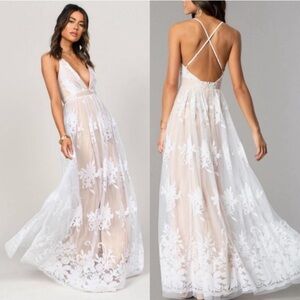 Luxxel Elegant White Floral Plunge Backless Gown